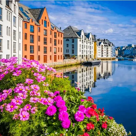 Alesund Central Apartment Apartmán